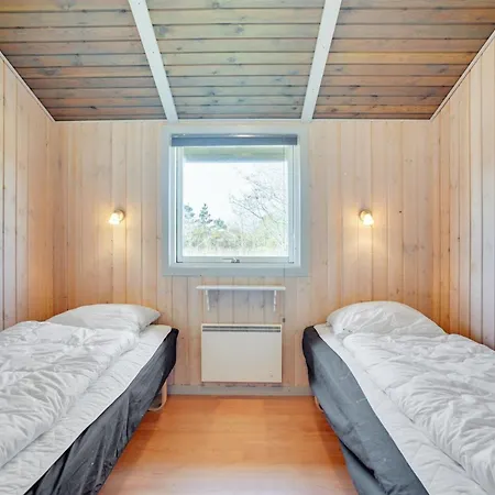 Frille Holiday home